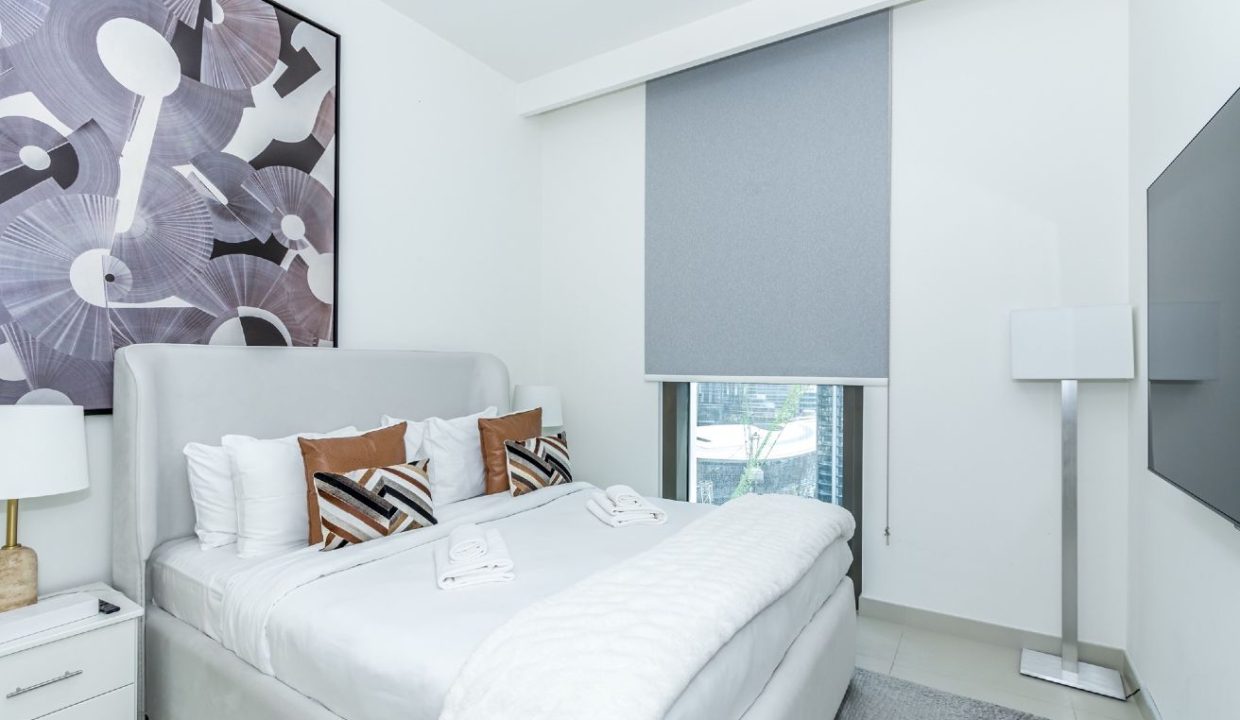 Fully Furnished 3BR + Maid | Upgraded | Burj Crown-10