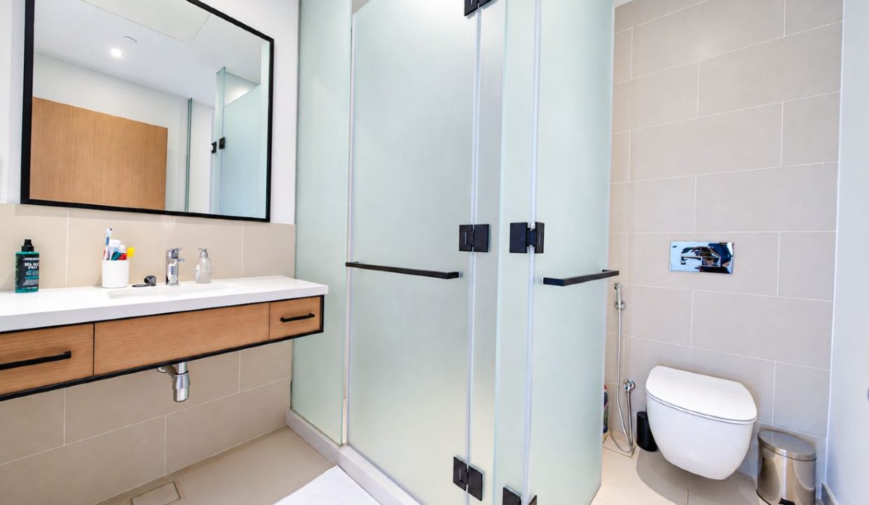 Luxury 2BR | Marina View | Vida Residences-16