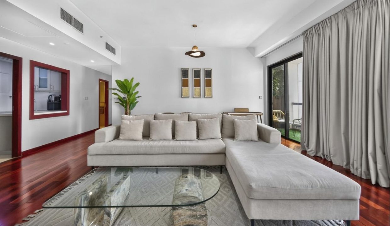 Spacious Furnished 2BR with Sea View | Bahar 1