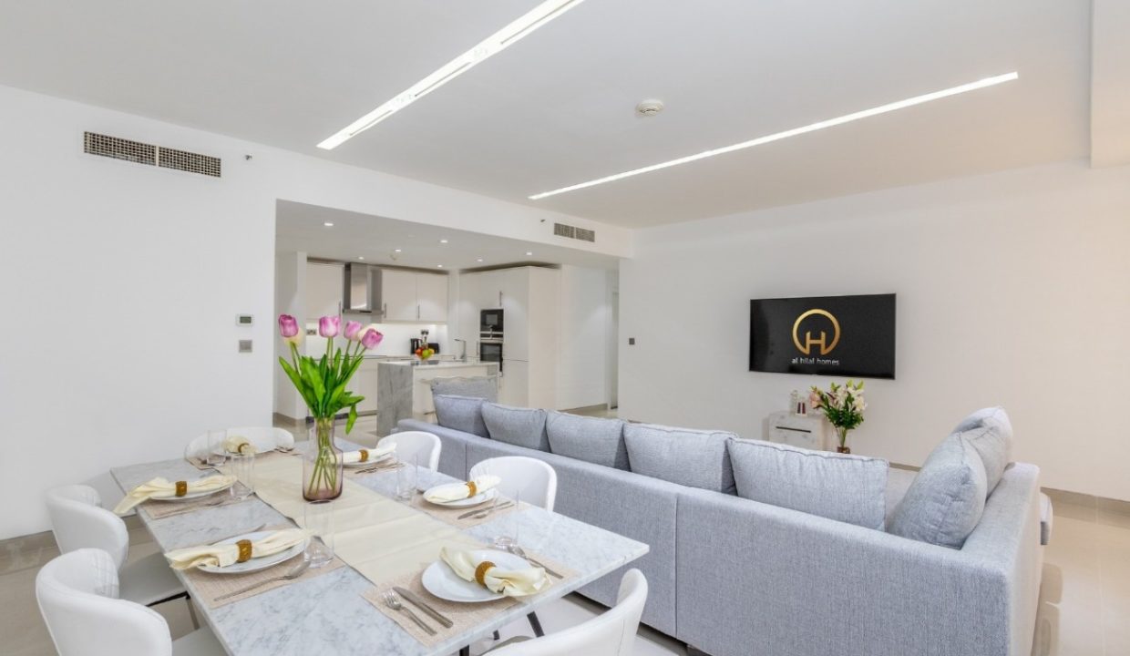 Upgraded | 2BR | Sea view at Murjan 1-18