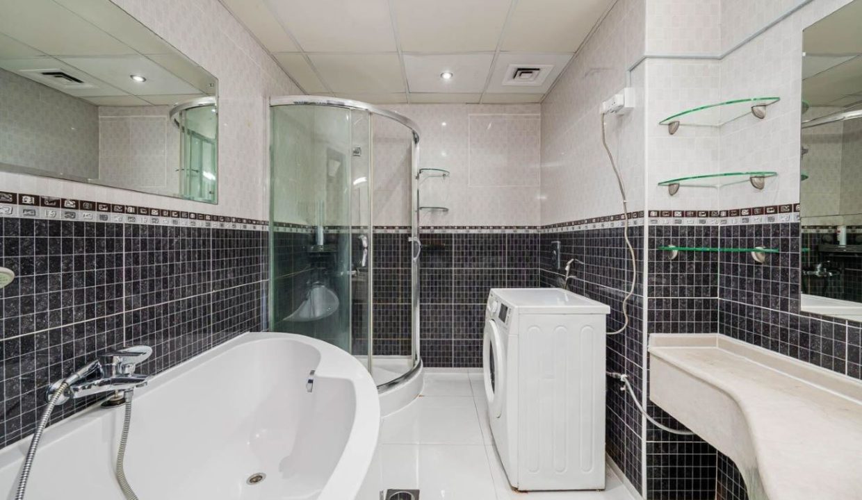 Spacious 2BR | Beautiful Lake View | Lakeshore-11
