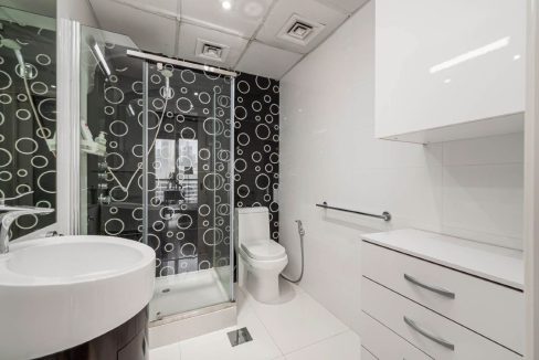 Spacious 2BR | Beautiful Lake View | Lakeshore-13