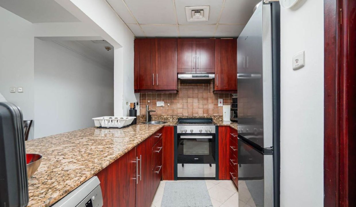 Spacious 2BR | Beautiful Lake View | Lakeshore-7