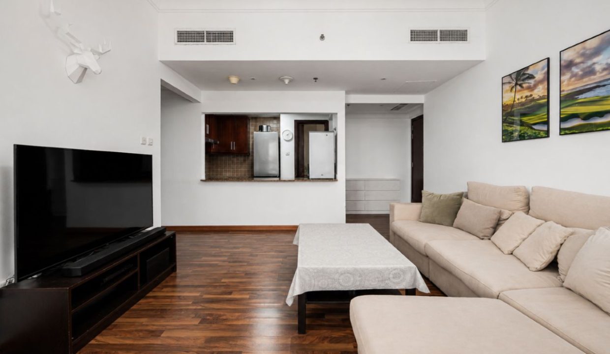 Spacious 2BR | Beautiful Lake View | Lakeshore-9