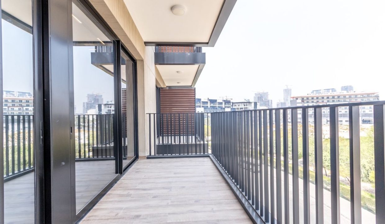 Bright|Spacious 2BR + Maid’s Room in Oakley Square-11