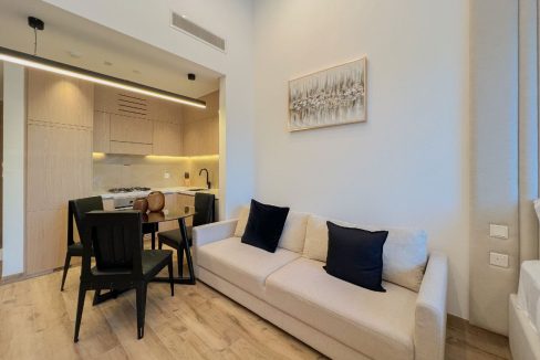 Cozy Studio With Huge Balcony | Park View-1