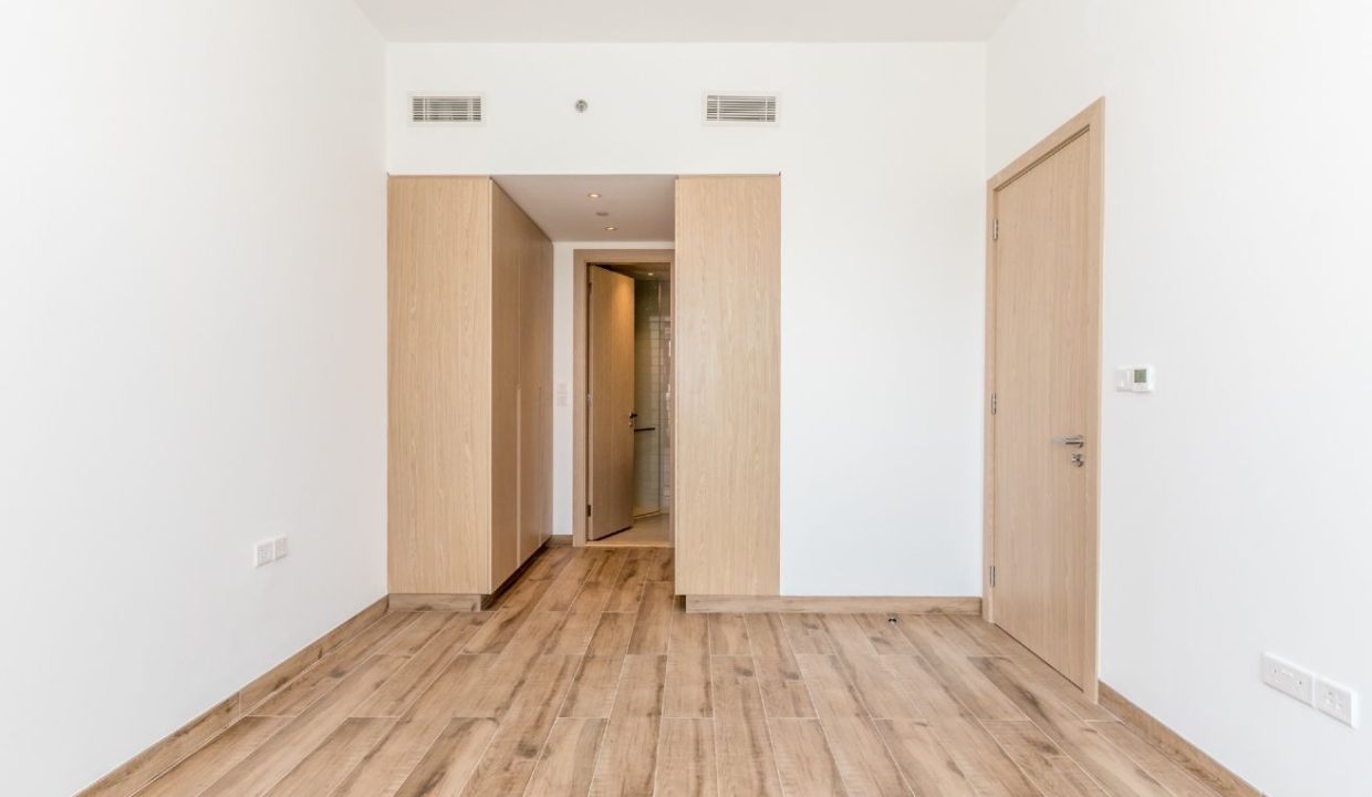 Bright|Spacious 2BR + Maid’s Room in Oakley Square-9