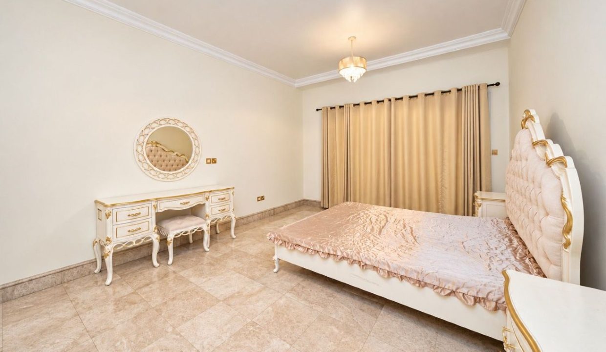Spacious 1BR | Fairmont Residences North-13