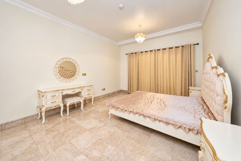 Spacious 1BR | Fairmont Residences North-13