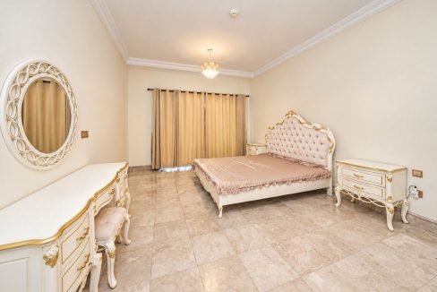 Spacious 1BR | Fairmont Residences North-14
