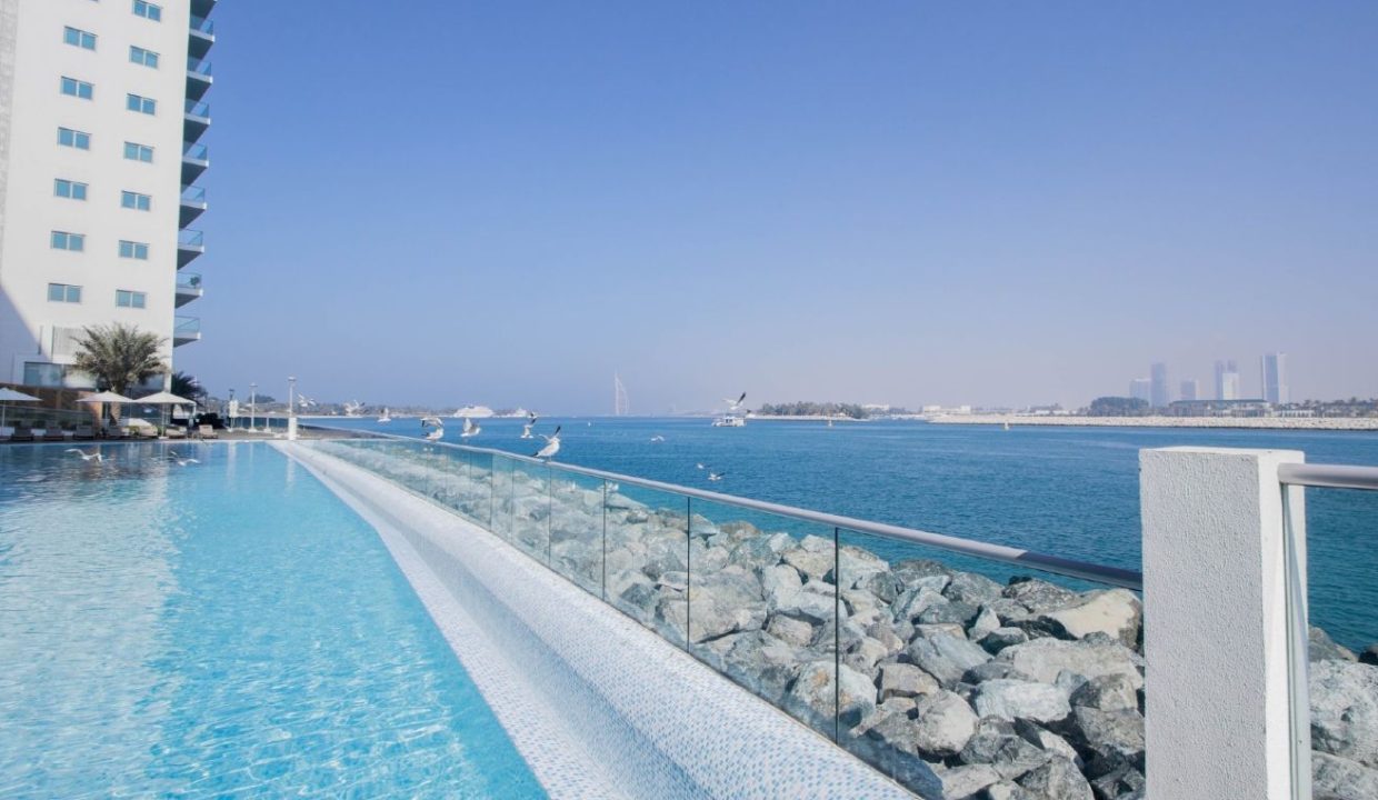 Spacious 1BR | Sea View | Azure Residences-16