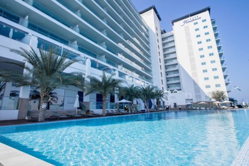 Spacious 1BR | Sea View | Azure Residences-17