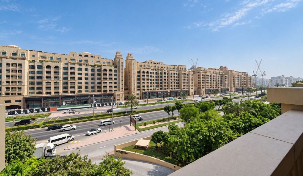 Spacious 1BR | Fairmont Residences North-18