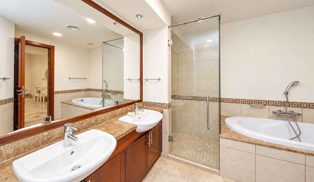 Spacious 1BR | Fairmont Residences North-22