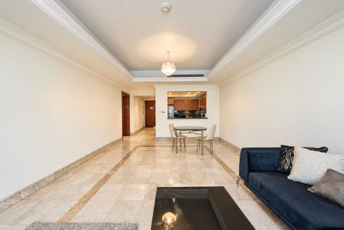 Spacious 1BR | Fairmont Residences North-4