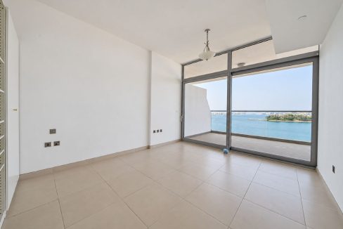 Spacious 1BR | Sea View | Azure Residences-1