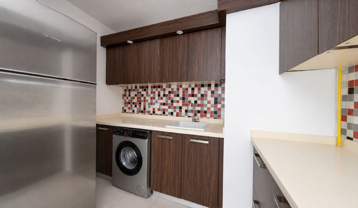 Spacious 1BR | Sea View | Azure Residences-5