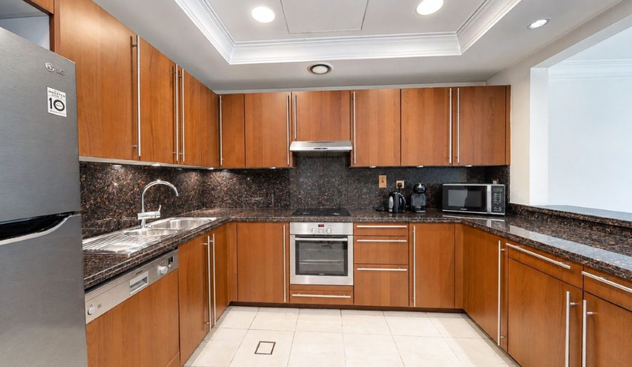 Spacious 1BR | Fairmont Residences North-7