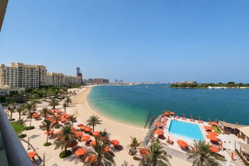 Spacious 1BR | Sea View | Azure Residences-7