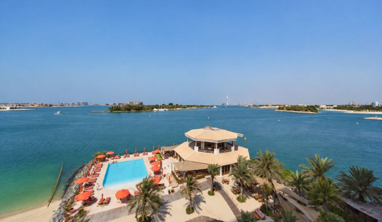 Spacious 1BR | Sea View | Azure Residences-8